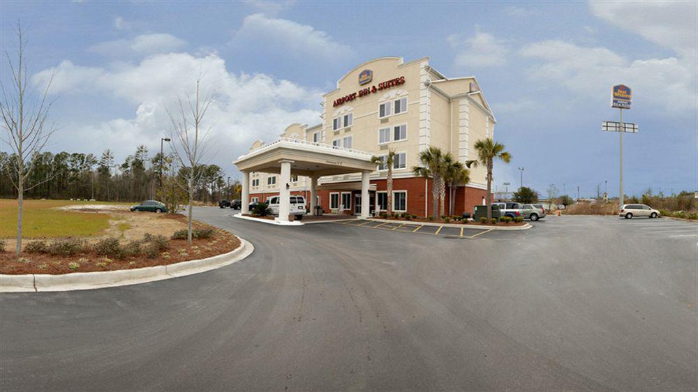 Hotel Western Airport & 3*